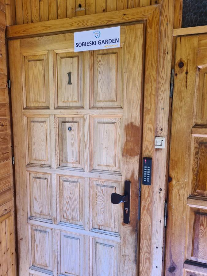 Host Garden *